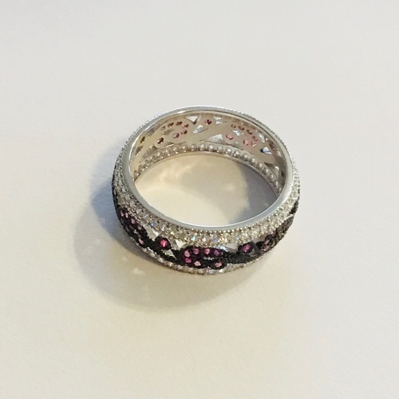 Filigree Ruby Cubic Zirconia Ring - Picture 2 of 2